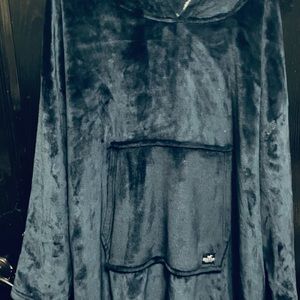 Hollister oversized hoodie, sleepwear